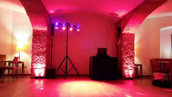 Monsieur T. Pianist Sänger DJ Schloss Eckberg Dresden