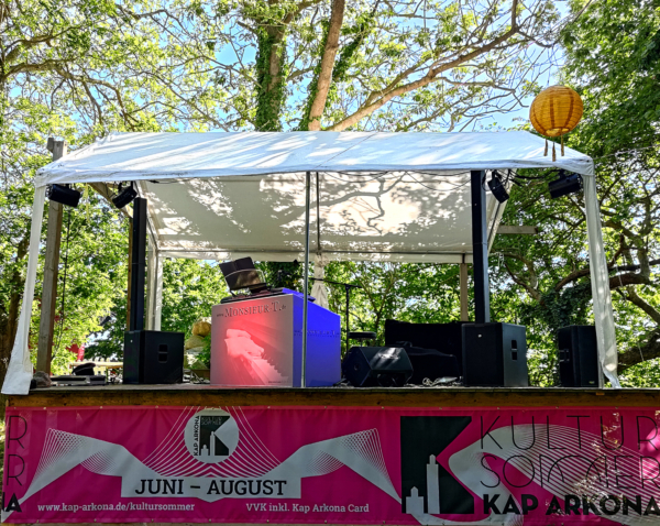 Kultursommer Kap Arkona + Monsieur T._P_20250701_172454